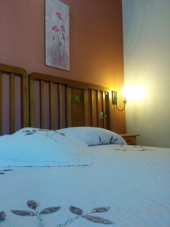 نافاريدوندا دي غريدوس Casa Rural Almanzor المظهر الخارجي الصورة